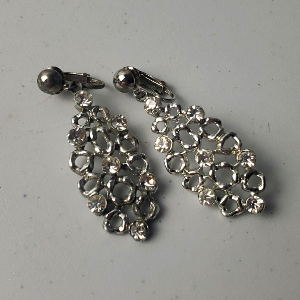 Vintage Clip On Dangle Earrings